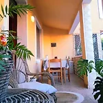 Semi-detached House, La Casa Di Marinico בית נופש *