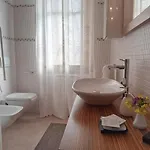 Semi-detached House, La Casa Di Marinico בית נופש *
