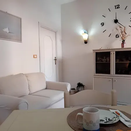 Semi-detached House, La Casa Di Marinico Holiday home