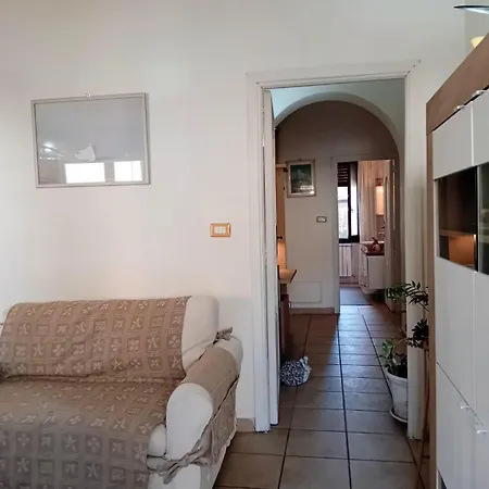 Semi-detached House, La Casa Di Marinico בית נופש אלגהרו