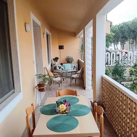 Semi-detached House, La Casa Di Marinico