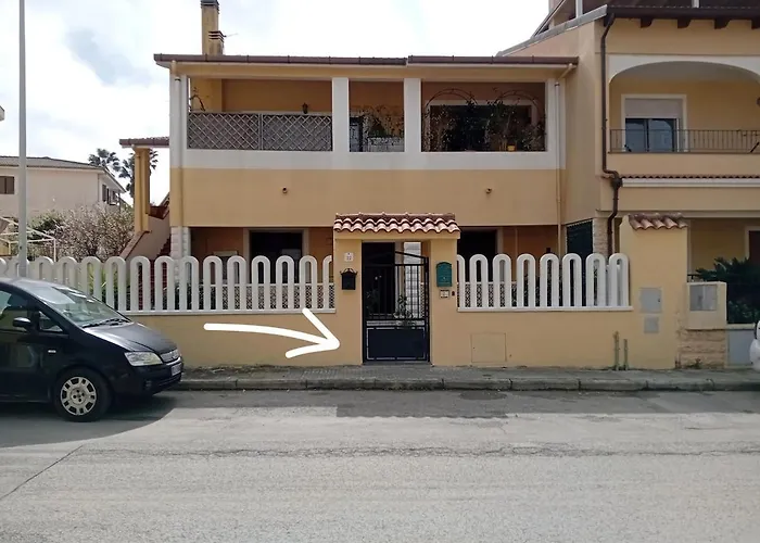 Semi-detached House, La Casa Di Marinico